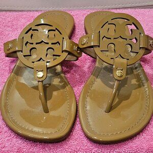 NEW Tory Burch Patent Leather Miller Sandals 8.5